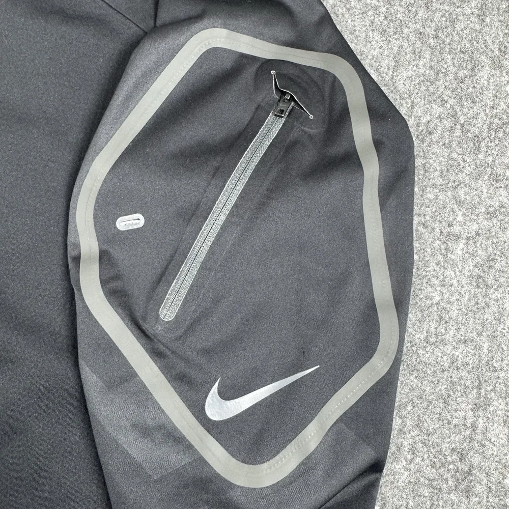 Nike NFL On Field Men's Large Black 1/4 Zip Sideline Pullover Jacket Performance